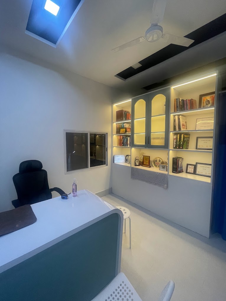 Gallery 8